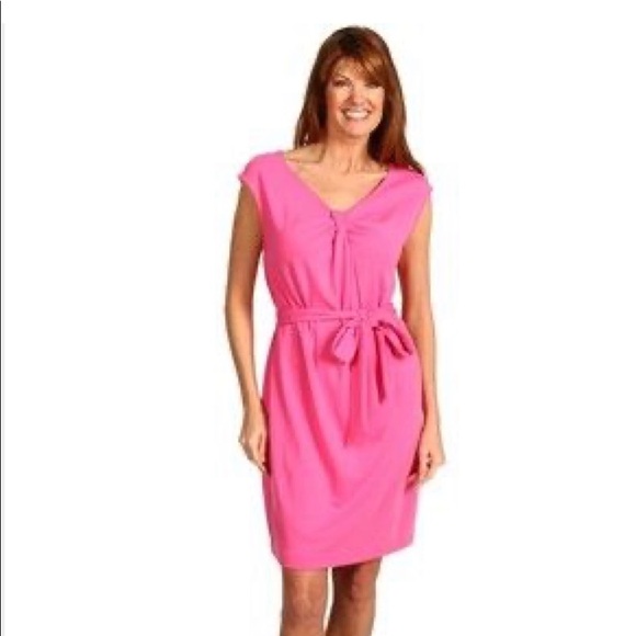 Lilly Pulitzer Dresses & Skirts - 🆕 Lilly Pulitzer Jolie Dress in Hotty Pink